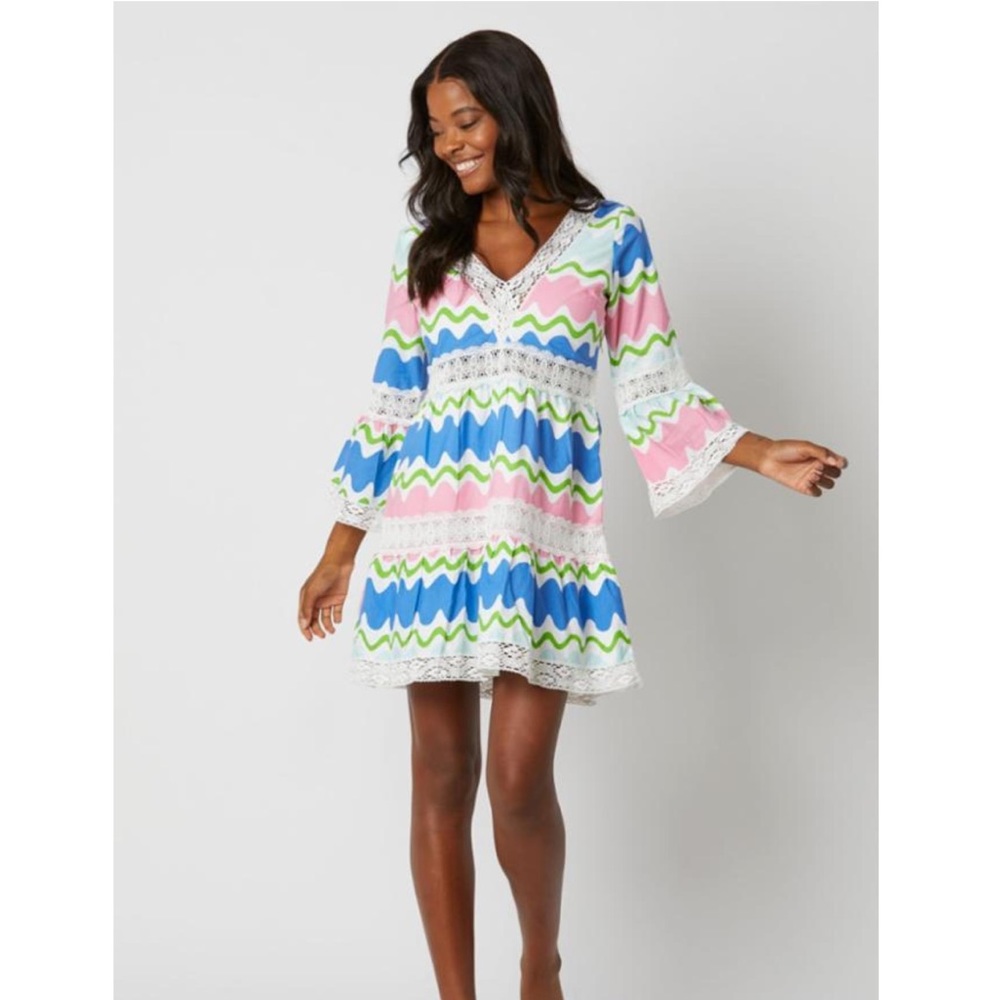 🌺 NWT Sail to Sable Bell Sleeve Dress